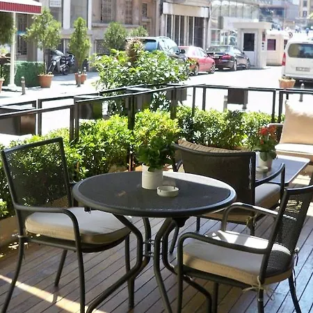 参议员塔克西姆酒店 酒店 4*