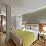 Hotel Four Points Flex By Sheraton Taksim Square