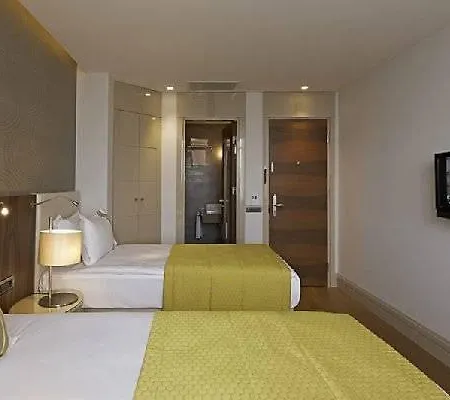 Szálloda Four Points Flex By Sheraton Taksim Square