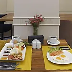Hotel Four Points Flex By Sheraton Taksim Square 3*