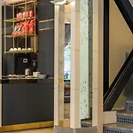 Four Points Flex By Sheraton Taksim Square Hotel 3*
