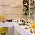 Four Points Flex By Sheraton Taksim Square 3*