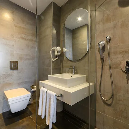 Four Points Flex By Sheraton Taksim Square Отель Стамбул