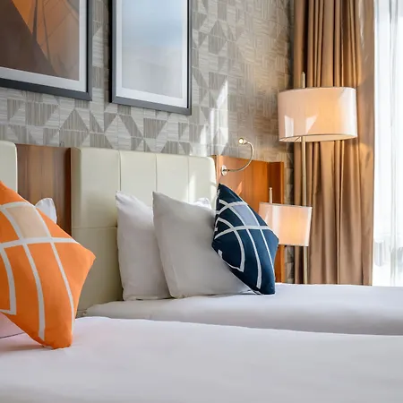 Отель Four Points Flex By Sheraton Taksim Square Стамбул