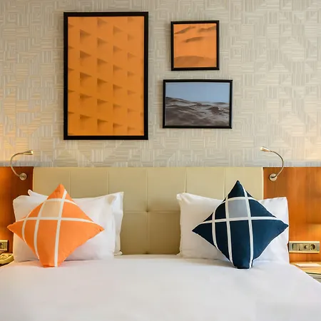 Four Points Flex By Sheraton Taksim Square Отель Стамбул